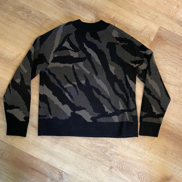 Athleta wool textured jacquard crew sweater - Picture 8 of 8